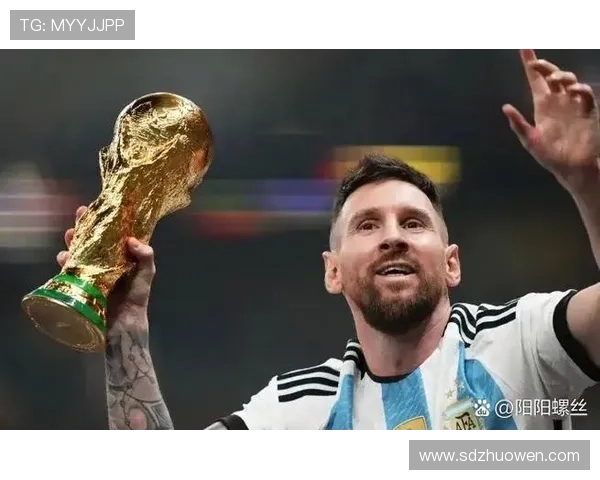 足球历史传奇球星进球回顾：从贝利到梅西的辉煌瞬间